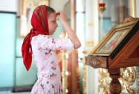 Как правильно креститься православным?